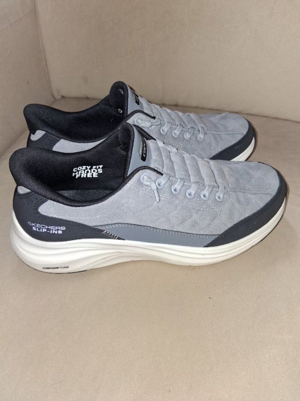 Skechers Women's Cozy Fit Contour Foam Gray Black Slip Ins Sz 8.5 - Picture 3 of 9